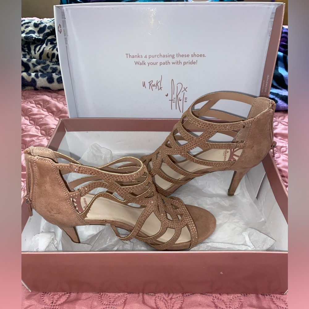 Fergalicious Rosy Heels